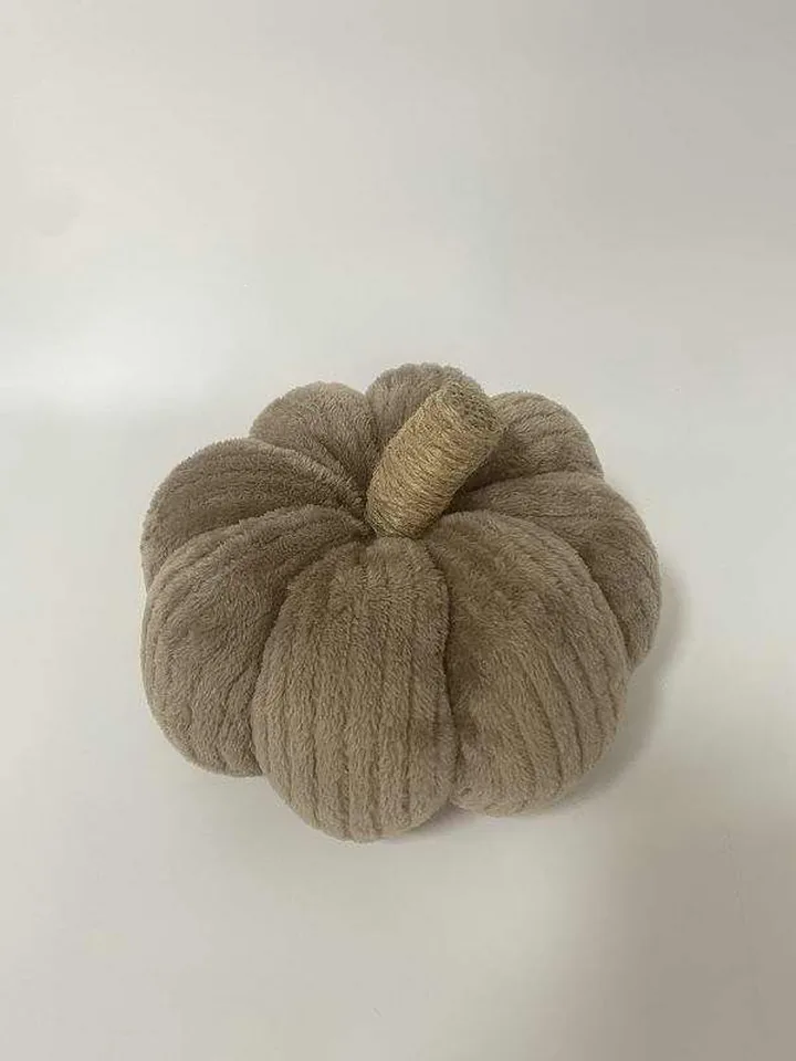 Dynia welurowa XY7A818-22, rozm. 18x16 cm